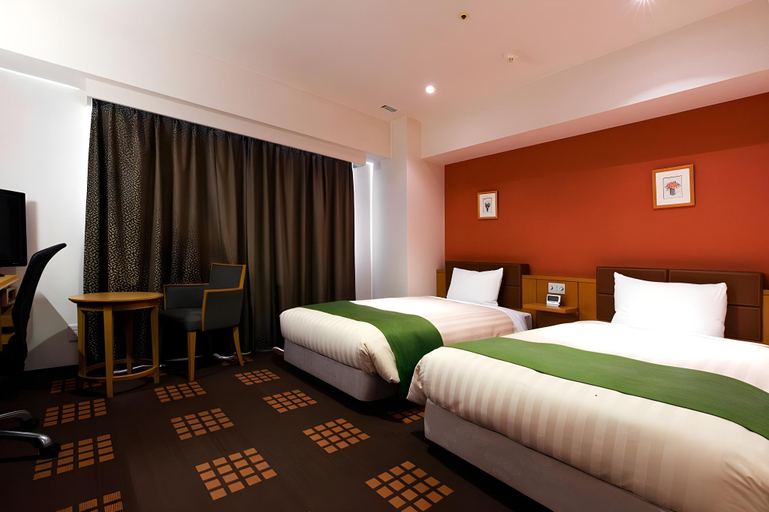 Bedroom 2, Tachikawa Washington Hotel, Tachikawa