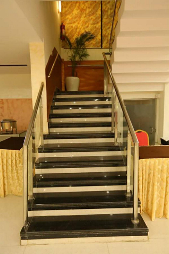 Public Area 2, Hotel Eleven Heights ,Bhopal, Bhopal