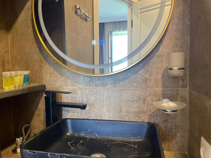 Bathroom 2, Lunisi Kvareli, Kvareli