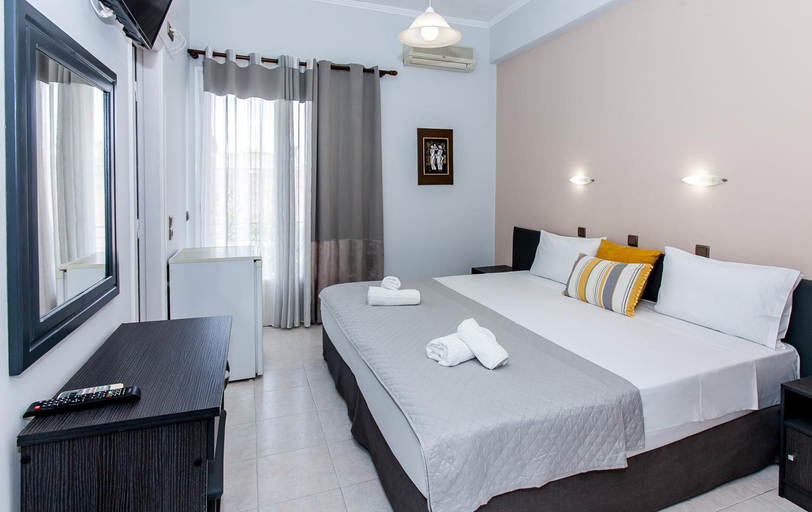 Bedroom 3, Hotel Electra, Peloponnese