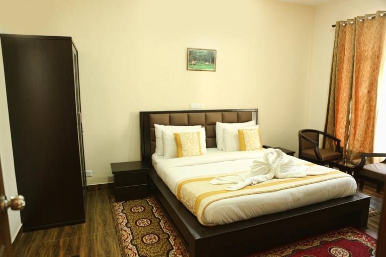 Bedroom 2, Chimbalhar Heights, Kangra