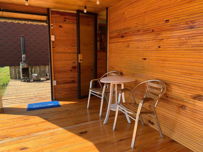Others 3, Nam mua Bungalows, Hướng Hóa