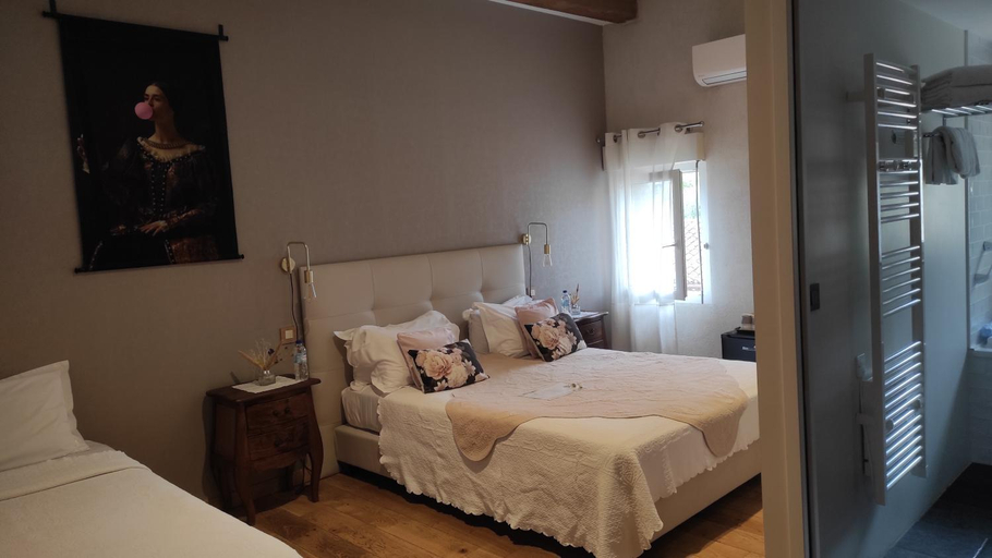 Bedroom 2, Hotel Le Mas Trilles, Pyrénées-Orientales