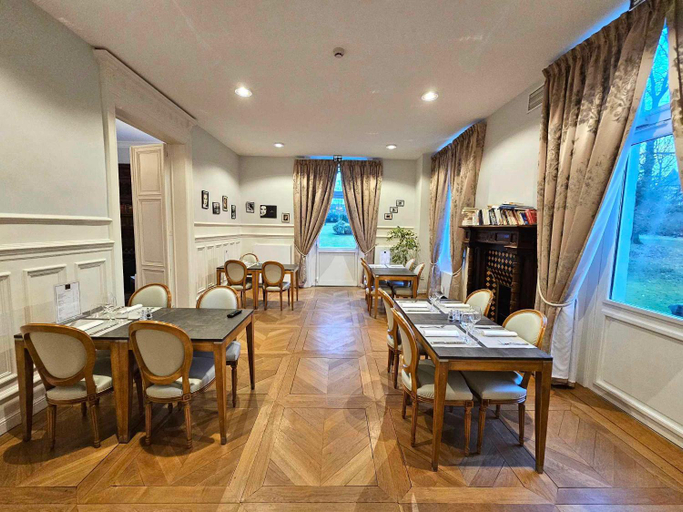Food & Drinks 5, Hotel Chateau de la Marliere, Nord
