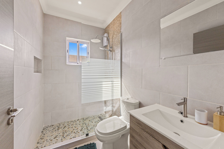 Bathroom, Casa Paz y Calidez, Papaya Hill Resort, Grote Berg