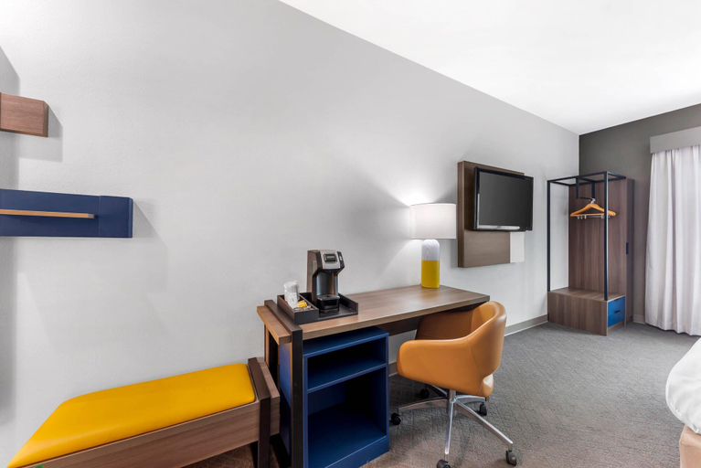 Bedroom 4, Comfort Inn & Suites Schulenburg, Fayette