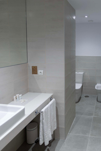 Bathroom 4, Hotel & Restaurante El Casino, León