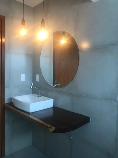 Bathroom 3, Orlanova Hotel, Arraial do Cabo