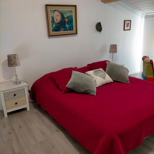 5, Alaric Lodge: gite champetre avec parking prive., Aude