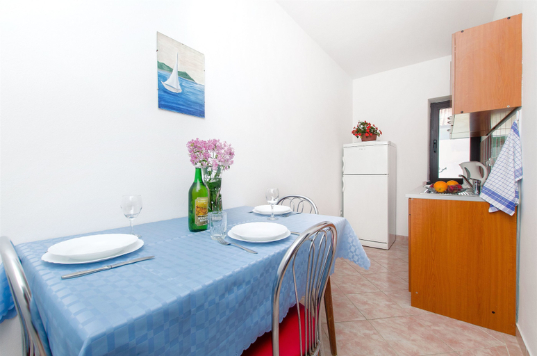 Private kitchen 4, Apartments and Rooms Stjepan, Jelsa