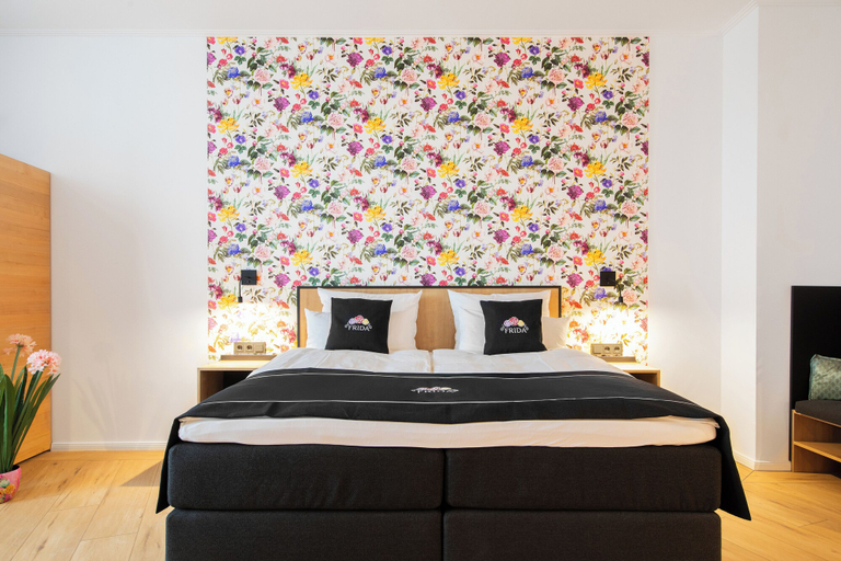 Bedroom 3, Frida Hotel & Cafe, Diepholz