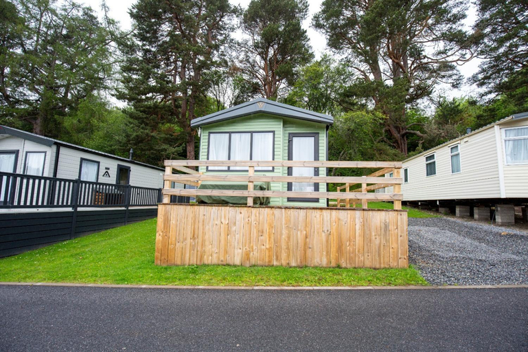 Exterior & Views 1, Grantown Get Away - SJA Stays - Modern 2 Bed Static, Highland