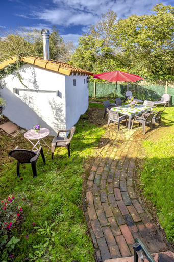 Others 4, Casas las Carolinas, Cantabria