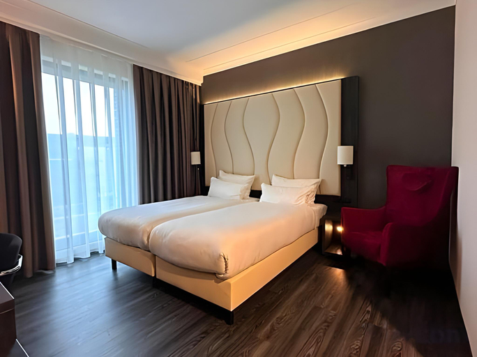 Bedroom 3, PLAZA Premium Grand Winston, Rijswijk