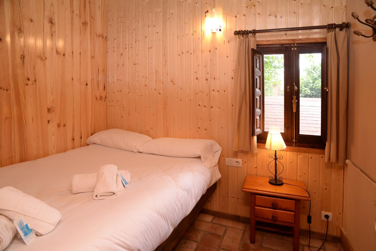 Bedroom 2, Camping Reina Isabel, Granada