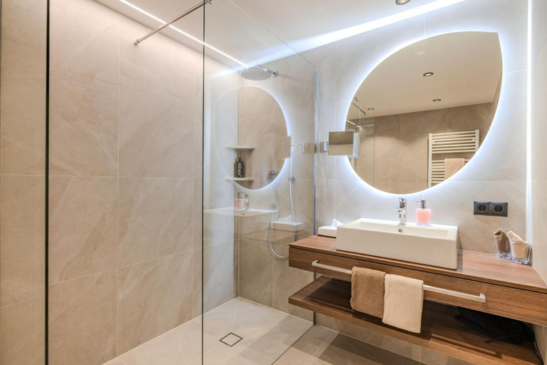 Bathroom 3, Hotel Haberl - Attersee, Vöcklabruck