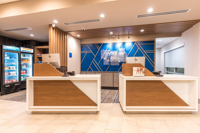 Public Area 2, Holiday Inn Express & Suites CHARLOTTESVILLE by IHG, Albemarle
