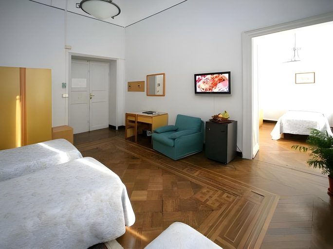Bedroom 3, HOTEL MEDITERRANEE, Genova