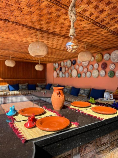 Food & Drinks 4, Riad el wazania, Rabat