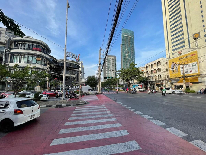 Others 5, 168 House 3B Near BTS iconsiam, Khlong San