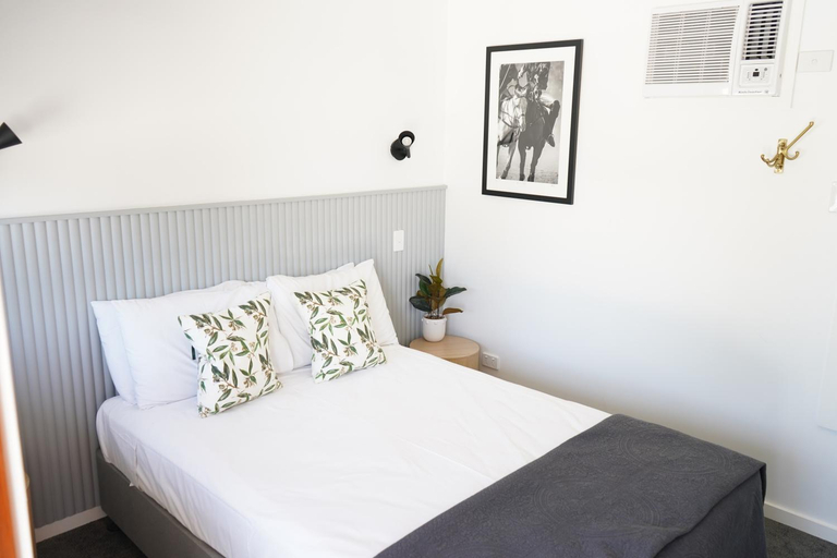 Bedroom 4, Queensland Hotel, Goondiwind