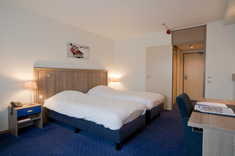 Bedroom 2, Hotel Zwartewater, Zwartewaterland