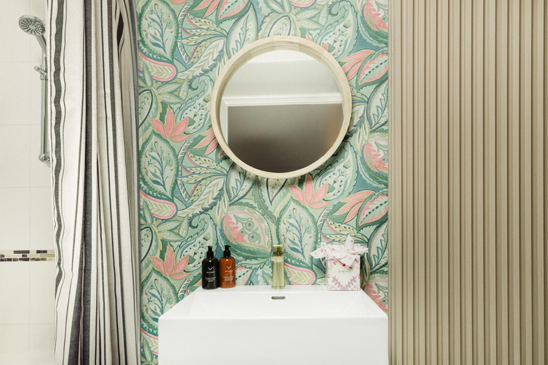 Bathroom 4, Cotteswold House, Gloucestershire