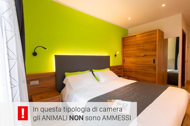 Others 4, Hotel Angelo, Trento