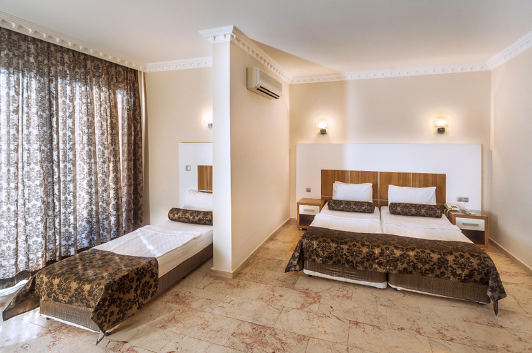 Bedroom 3, Saritas Hotel, Alanya