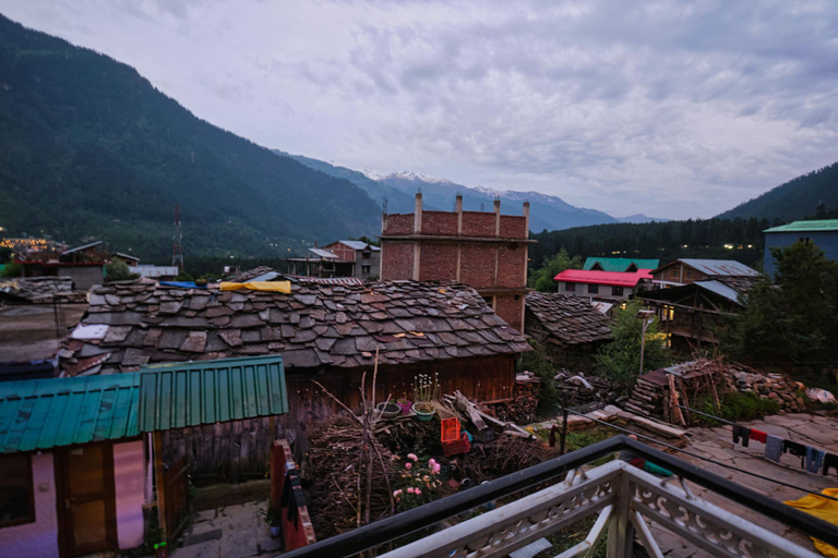 Others 5, Voyageur Nest, Kullu