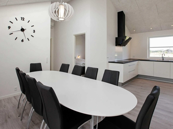 Others 4, 5 Star Holiday Home in Lokken, Jammerbugt