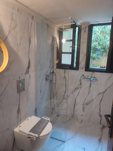 Bathroom 5, Evangelos Apartments, Crete