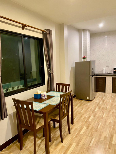Food & Drinks 4, HM House Patong, Phuket Island