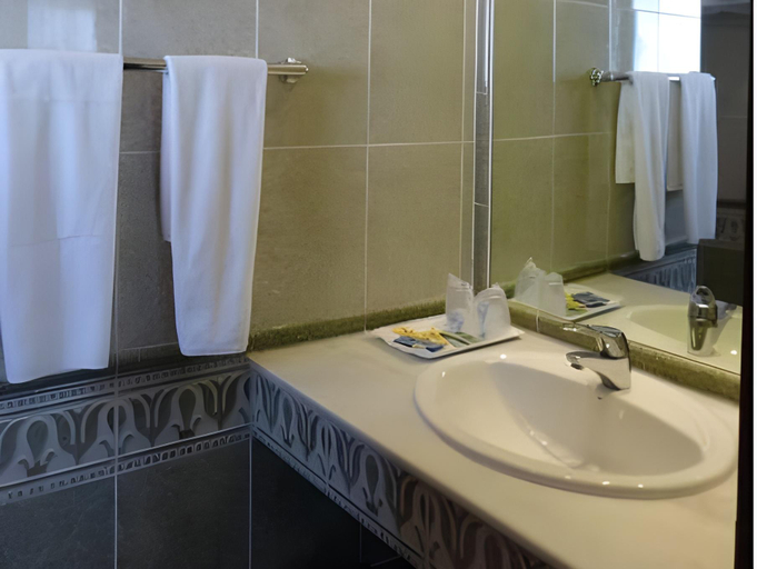 Bathroom, Gran Sol, Cádiz