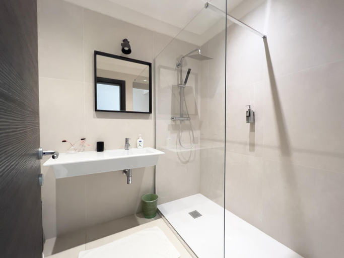 Others 4, b&b boutique four rooms bari, Bari