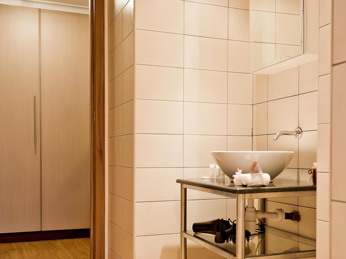 Bathroom 2, Heri Heights Serviced Apartments, Dagoretti North