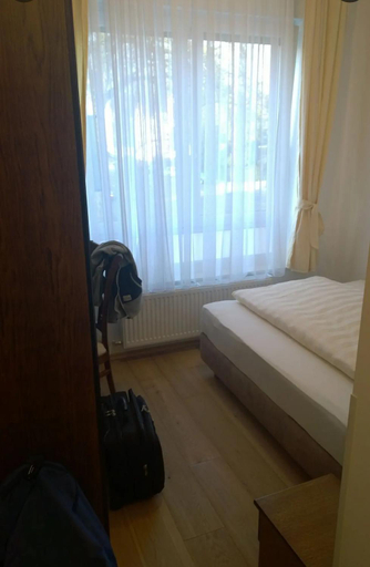 Bedroom 3, Hotel Waldschloßchen, Mülheim an der Ruhr