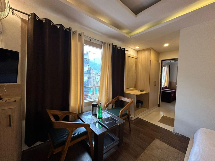 Others 4, Hotel Manali Queen, Kullu