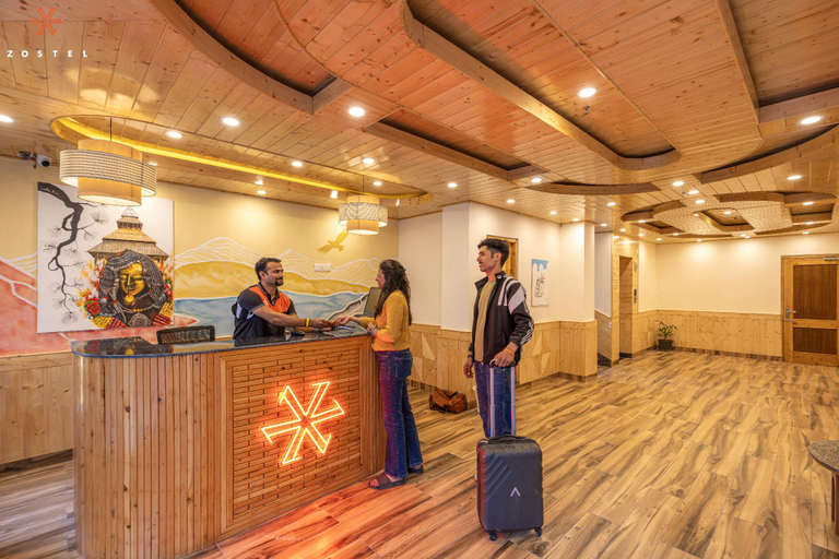 Public Area 2, Zostel Old Manali (Goshal Road), Kullu
