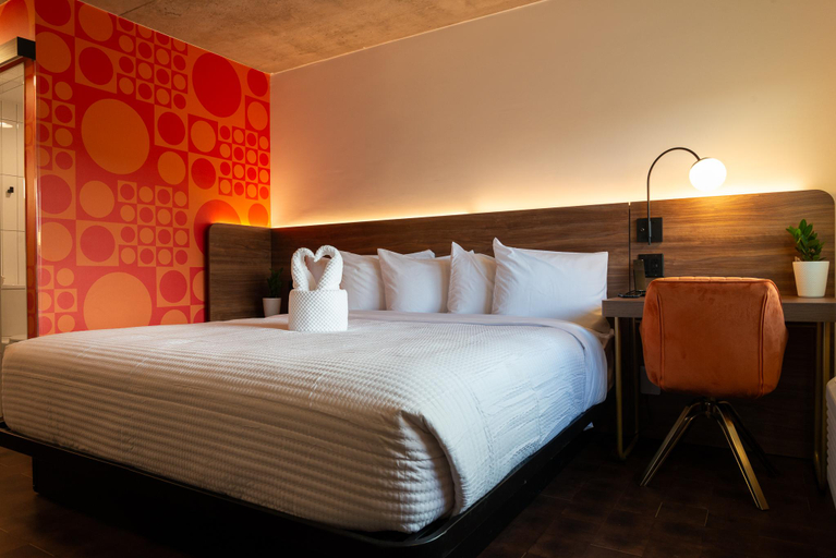 Bedroom 3, The Alice Hotel, Pima