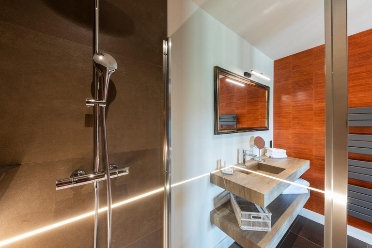 Bathroom, オテル ヴィラ アレクサンドル, Rhône