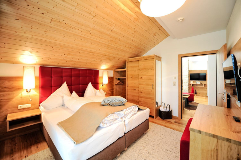 Bedroom 2, Dorfstadl, Landeck