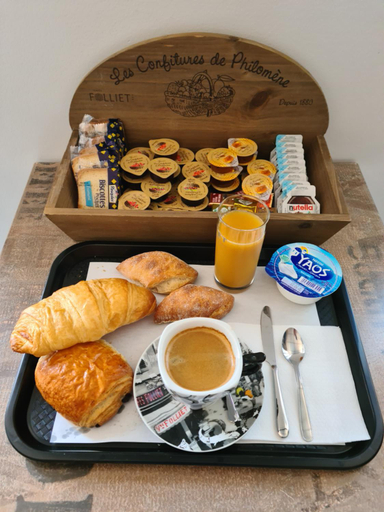 Food & Drinks 3, Berry Hotel La Chatre, Indre