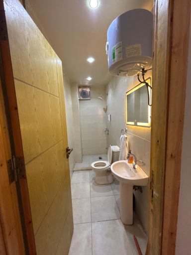 Bathroom 3, The pyramids view hotel, Al-Ahram