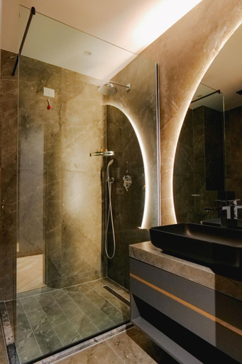 Bathroom 5, Adamas Resort & Hotel, Lezhës