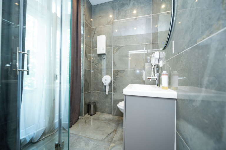 Bathroom 4, Boutique Hotel Kings Palace, Belgrade
