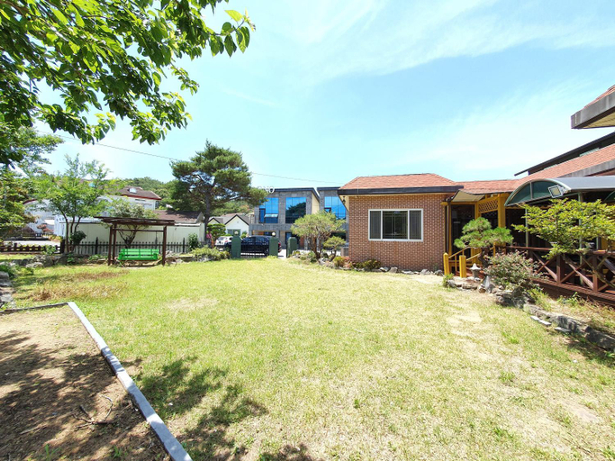 Others 3, Gyeongju Choice Kids Pension, Gyeongju