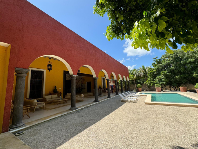 Others 5, Otoch Ixchel, Izamal