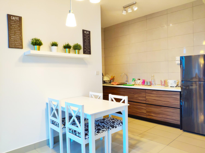 Food & Drinks 4, Conezion IOI Resort City by Salaam Suites, Kuala Lumpur