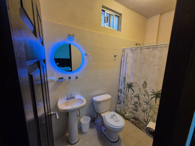 Bathroom 5, Hotel Destination, Cuatrociénegas